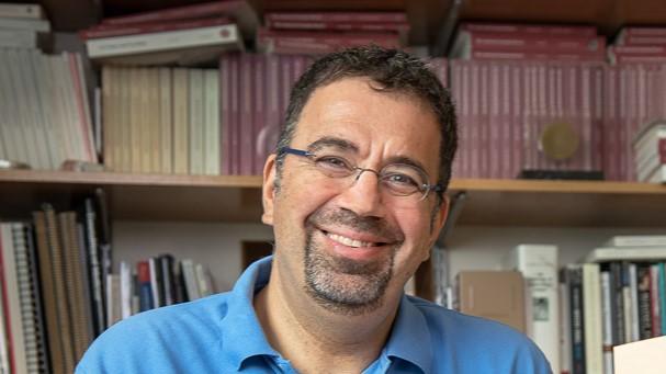 Daron Acemoglu | Author of Why Nations Fail and The Narrow Corridor | One of the 10 Most Cited Economists in the World
